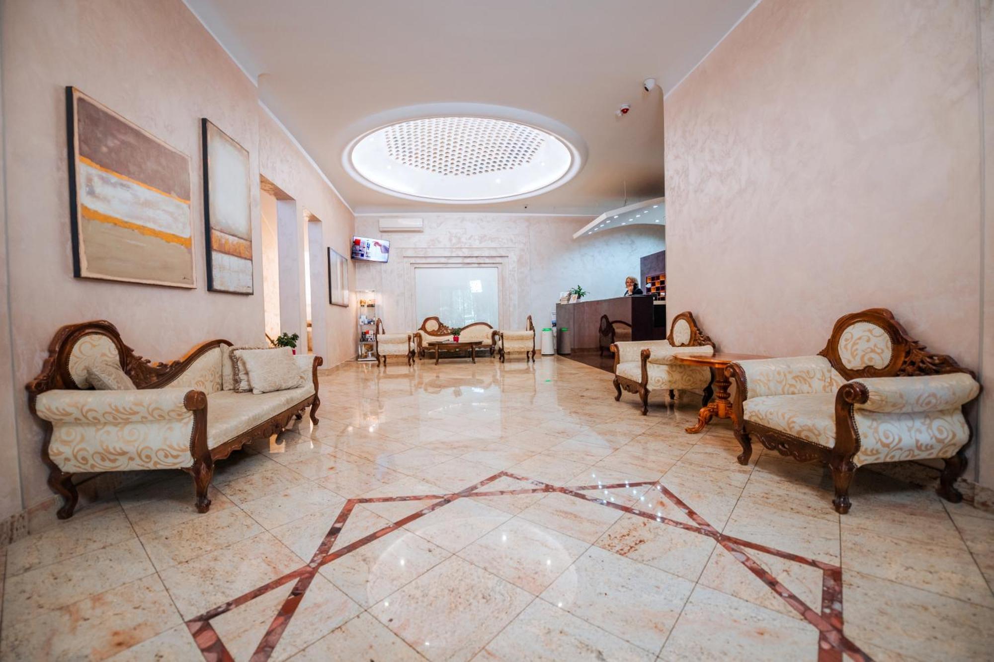 Hotel Zepter Palace Banja Luka Bagian luar foto